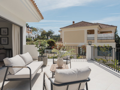 Вилла в продаже в Los Arqueros, Бенахавис