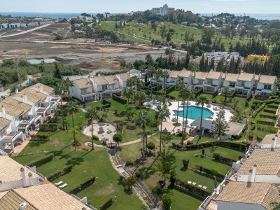 Maison de Ville à vendre à El Paraiso, Estepona