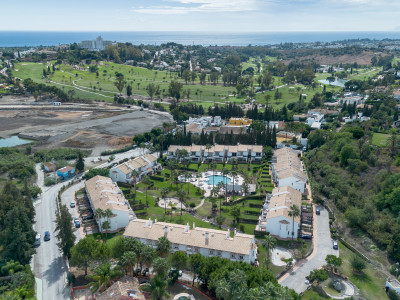 Maison de Ville à vendre à El Paraiso, Estepona