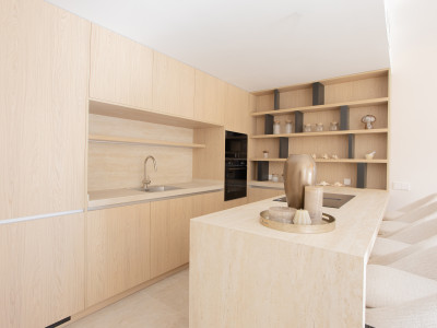 Penthouse for sale in Nueva Andalucia