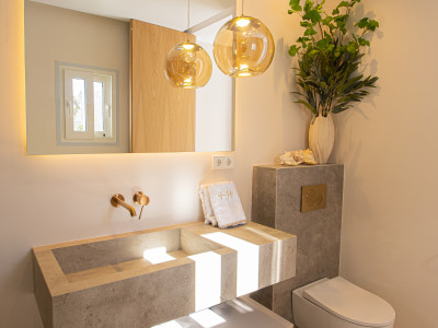 Penthouse for sale in Nueva Andalucia