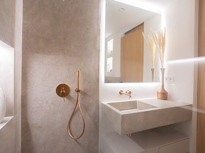 Penthouse for sale in Nueva Andalucia