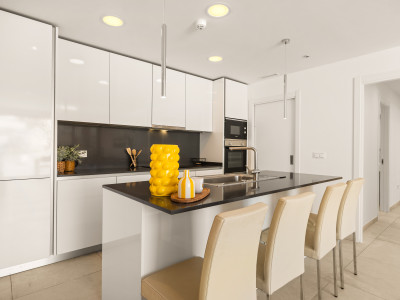 Apartment for sale in La Quinta, Benahavis