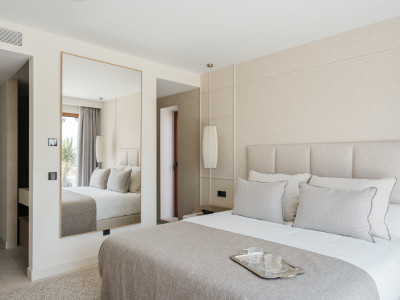 Ground Floor Duplex for sale in Nueva Andalucia
