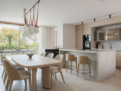 Ground Floor Duplex for sale in Nueva Andalucia