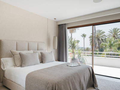 Ground Floor Duplex for sale in Nueva Andalucia