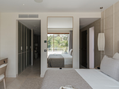 Ground Floor Duplex for sale in Nueva Andalucia