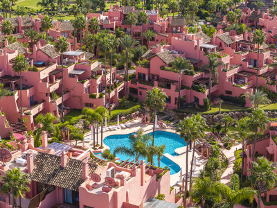 Ground Floor Apartment for sale in Cabo Bermejo, Estepona