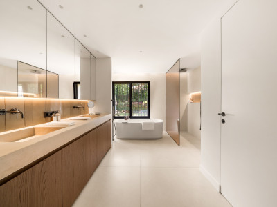 Villa en venta en Marbella Golden Mile