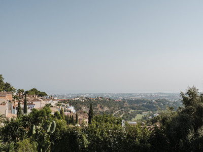Villa en venta en El Madroñal, Benahavis