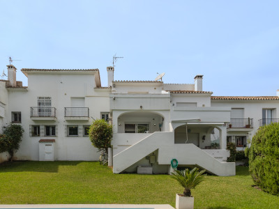 Reihenhaus zum Verkauf in Nueva Andalucia