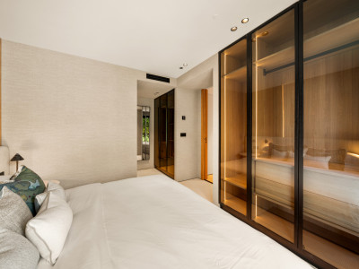 Apartamento en venta en Monte Halcones, Benahavis