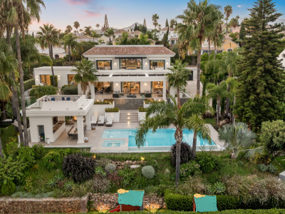 Вилла в продаже в El Paraiso, Эстепона