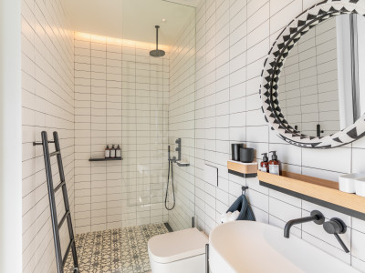 Villa for sale in La Mairena, Marbella East