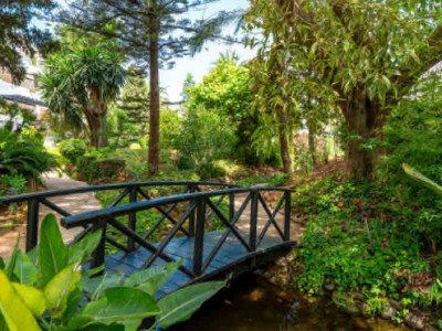 Апартамент на нижнем этаже в продаже в Puente Romano II, Золотая Миля