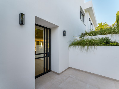 Villa zum Verkauf in Rocio de Nagüeles, Marbella Goldene Meile