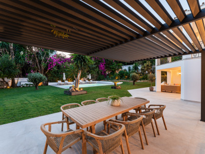 Villa zum Verkauf in Rocio de Nagüeles, Marbella Goldene Meile