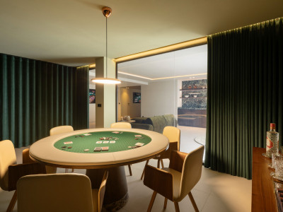 Villa zum Verkauf in Los Arqueros, Benahavis