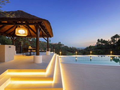 Villa zum Verkauf in Los Arqueros, Benahavis