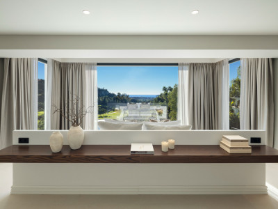 Villa zum Verkauf in Los Arqueros, Benahavis