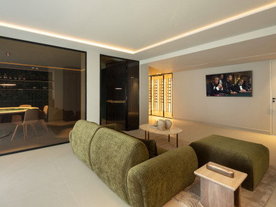 Villa zum Verkauf in Los Arqueros, Benahavis