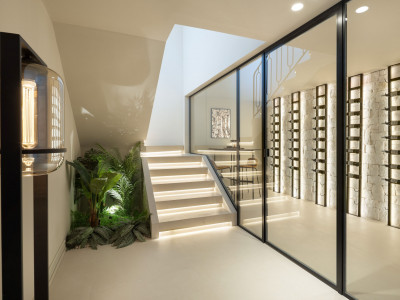 Villa zum Verkauf in Los Arqueros, Benahavis