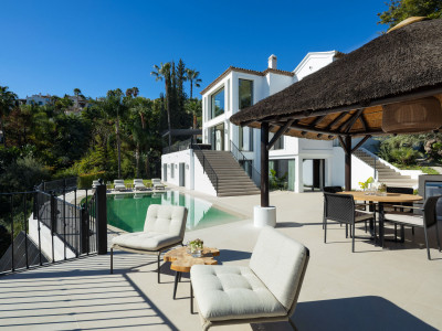 Villa zum Verkauf in Los Arqueros, Benahavis