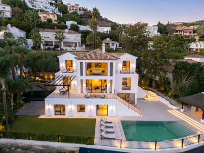 Villa zum Verkauf in Los Arqueros, Benahavis