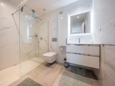 Apartamento en venta en Nueva Andalucia