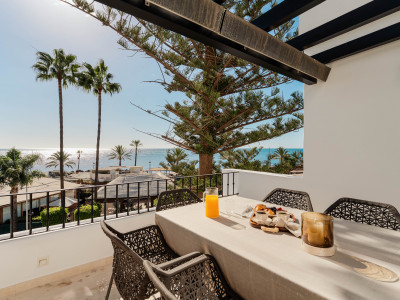 Пентхаус дуплекс в продаже в Castiglione, Сан Педро де Алькантара