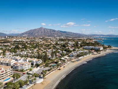 Пентхаус дуплекс в продаже в Castiglione, Сан Педро де Алькантара