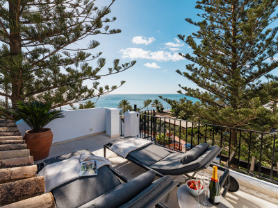 Пентхаус дуплекс в продаже в Castiglione, Сан Педро де Алькантара