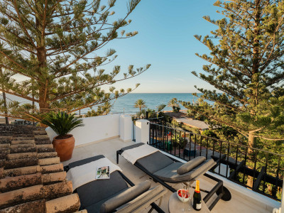 Пентхаус дуплекс в продаже в Castiglione, Сан Педро де Алькантара