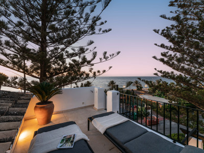 Пентхаус дуплекс в продаже в Castiglione, Сан Педро де Алькантара