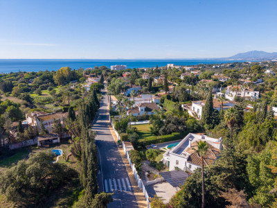 Villa zum Verkauf in El Rosario, Marbella Ost