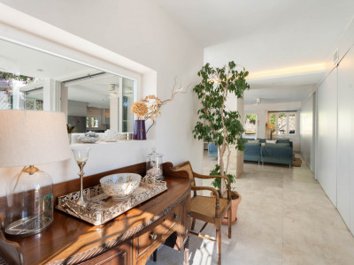 Villa zum Verkauf in El Rosario, Marbella Ost