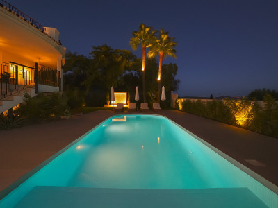 Вилла в продаже в La Quinta, Бенахавис