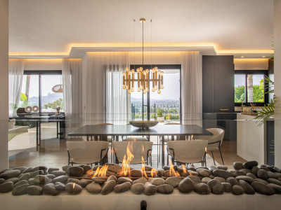 Вилла в продаже в La Quinta, Бенахавис