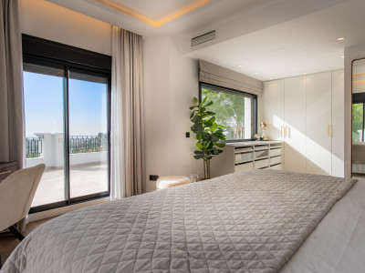 Вилла в продаже в La Quinta, Бенахавис