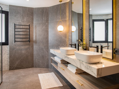 Вилла в продаже в La Quinta, Бенахавис