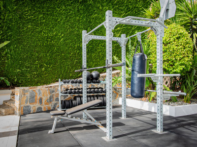 Вилла в продаже в La Quinta, Бенахавис