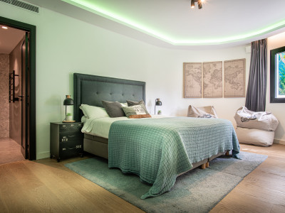 Вилла в продаже в La Quinta, Бенахавис