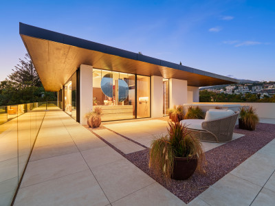 Villa zum Verkauf in El Herrojo, Benahavis