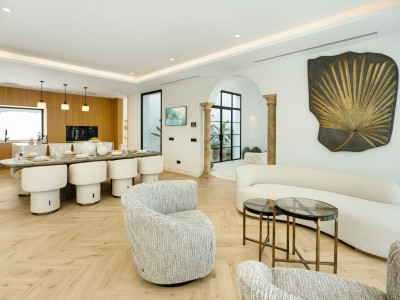 Villa à vendre à El Herrojo, Benahavis