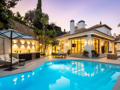 Villa à vendre à El Herrojo, Benahavis