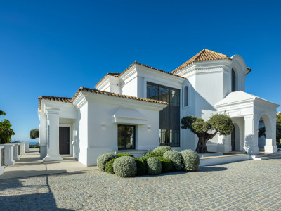 Вилла в продаже в Marbella Club Golf Resort, Бенахавис