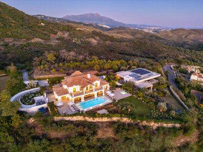 Вилла в продаже в Marbella Club Golf Resort, Бенахавис