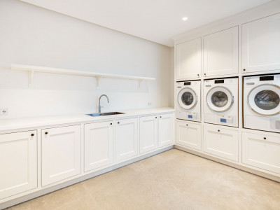 Вилла в продаже в Marbella Club Golf Resort, Бенахавис