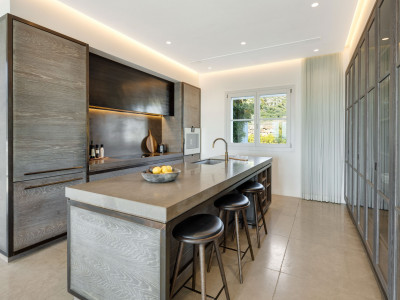 Вилла в продаже в Marbella Club Golf Resort, Бенахавис