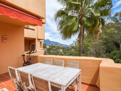 Apartamento en venta en Cumbres de Los Almendros, Benahavis
